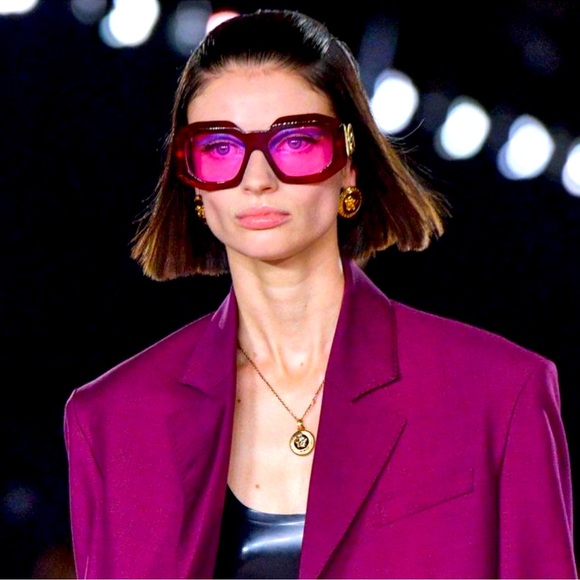 RARE Versace La Medusa Red Sunglasses NWT FULL INCLUSION main image 5
